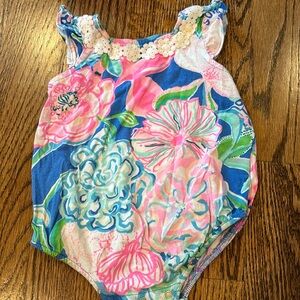 Lilly Pulitzer onesie in size 6-12m